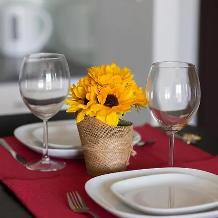 شقة Young By Renters وارسو